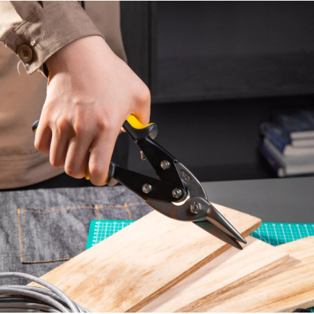 مقص لاميره (مستقيم)