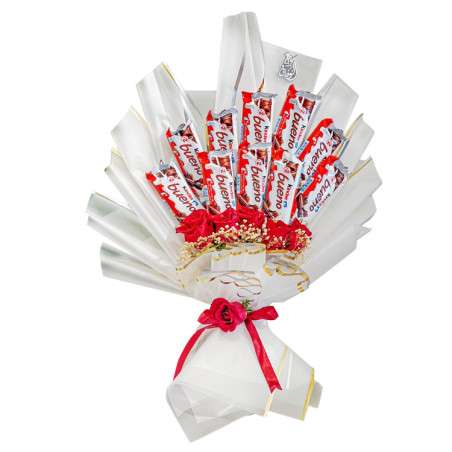 باقة ورد طبيعي وشوكولاتة