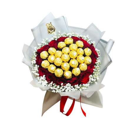 باقة ورد احمر طبيعي و شوكولاتة