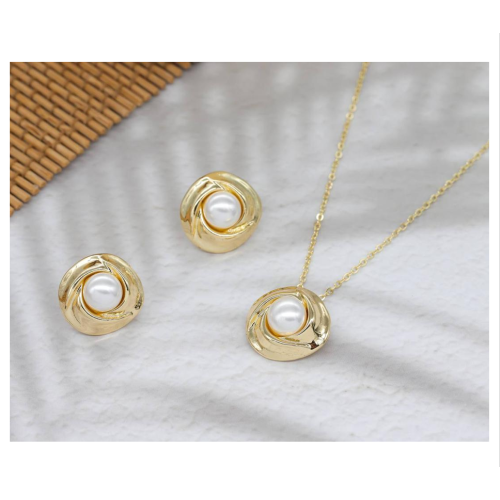  نص طاقم ذهبي