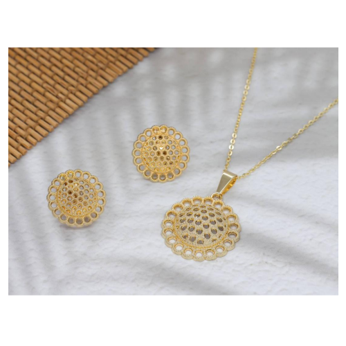 نص طاقم ذهبي