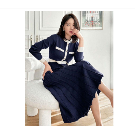 فستان بتصميم بدلة نسائية