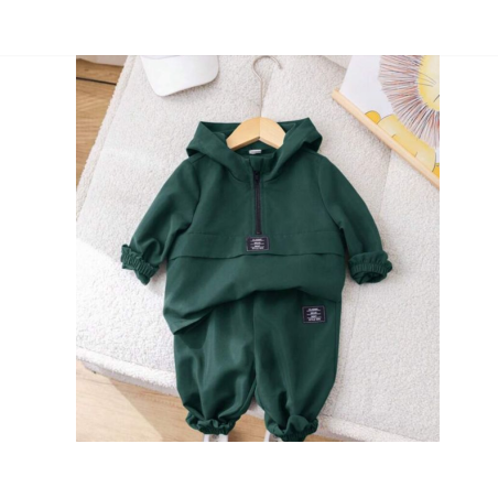 طقم رياضي للاطفال