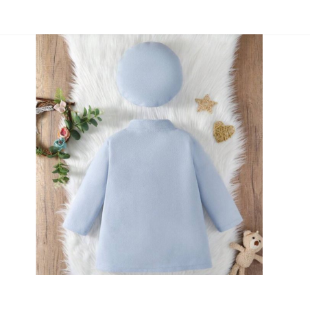 جاكيت و قبعة