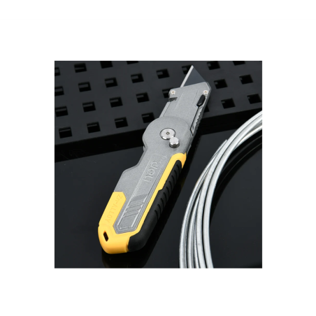 سكين سجاد قابل للطي 