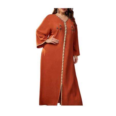 فستان مطرز بأشرطة