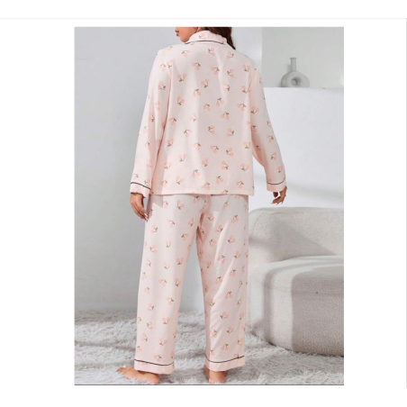 بيجامة نسائية