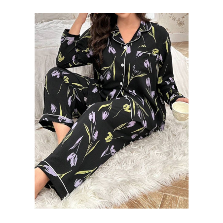 بيجامة نسائية