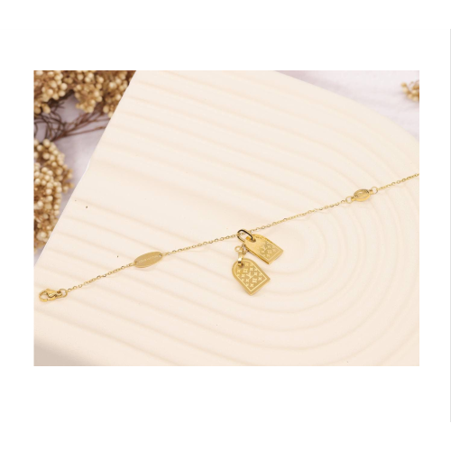 حديدة نسائية 