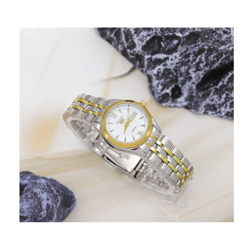 ساعة نـسائية 