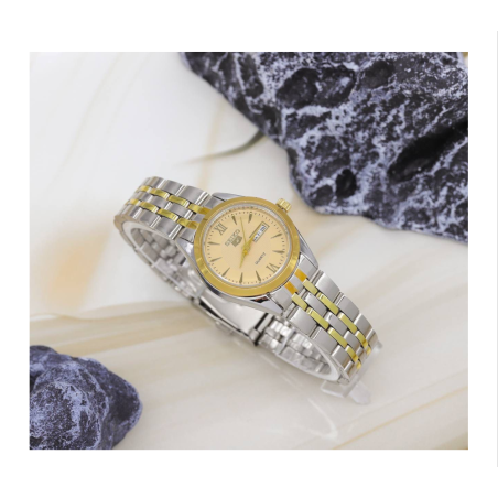  ساعة نـسائية 