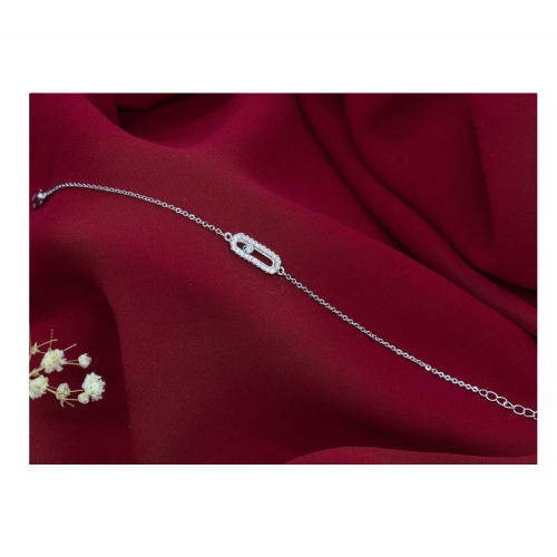 حديدة نسائية 