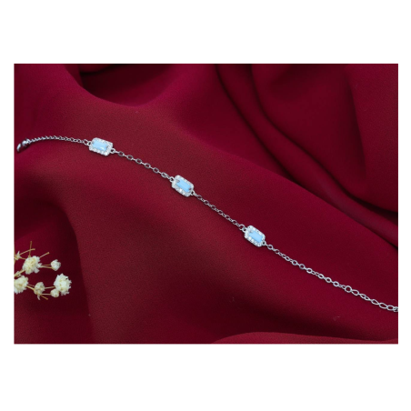   حديدة نسائية 